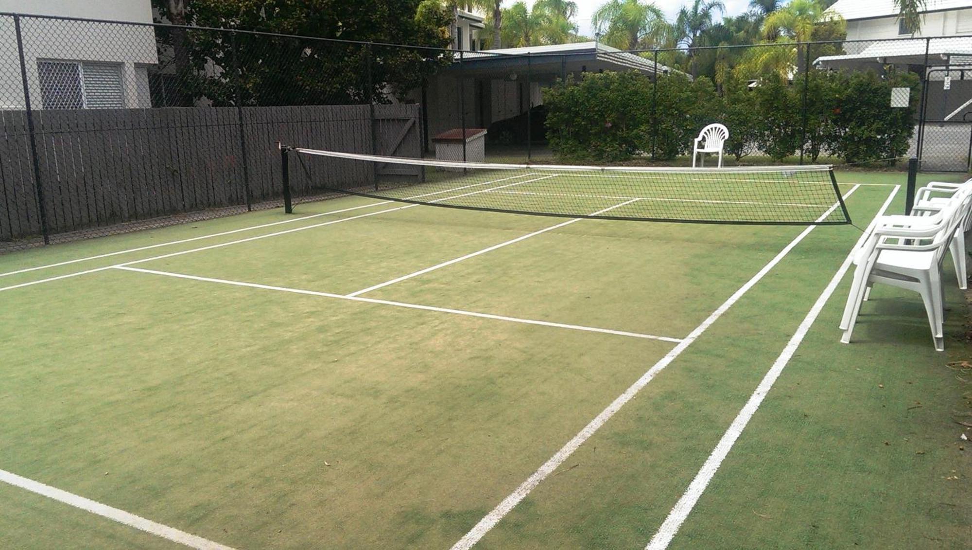 Skippers Cove Waterfront Resort Noosaville Esterno foto