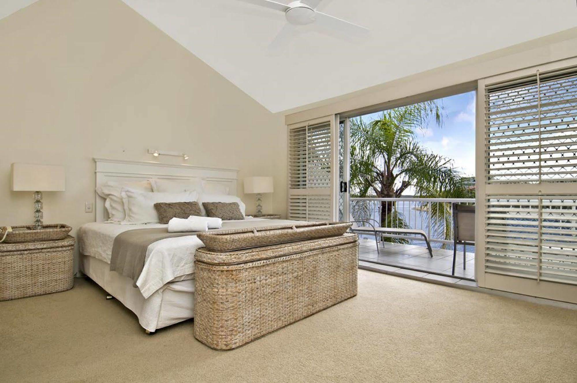 Skippers Cove Waterfront Resort Noosaville Esterno foto