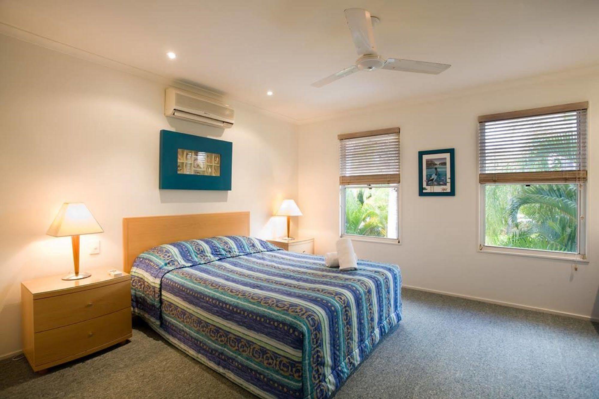 Skippers Cove Waterfront Resort Noosaville Esterno foto