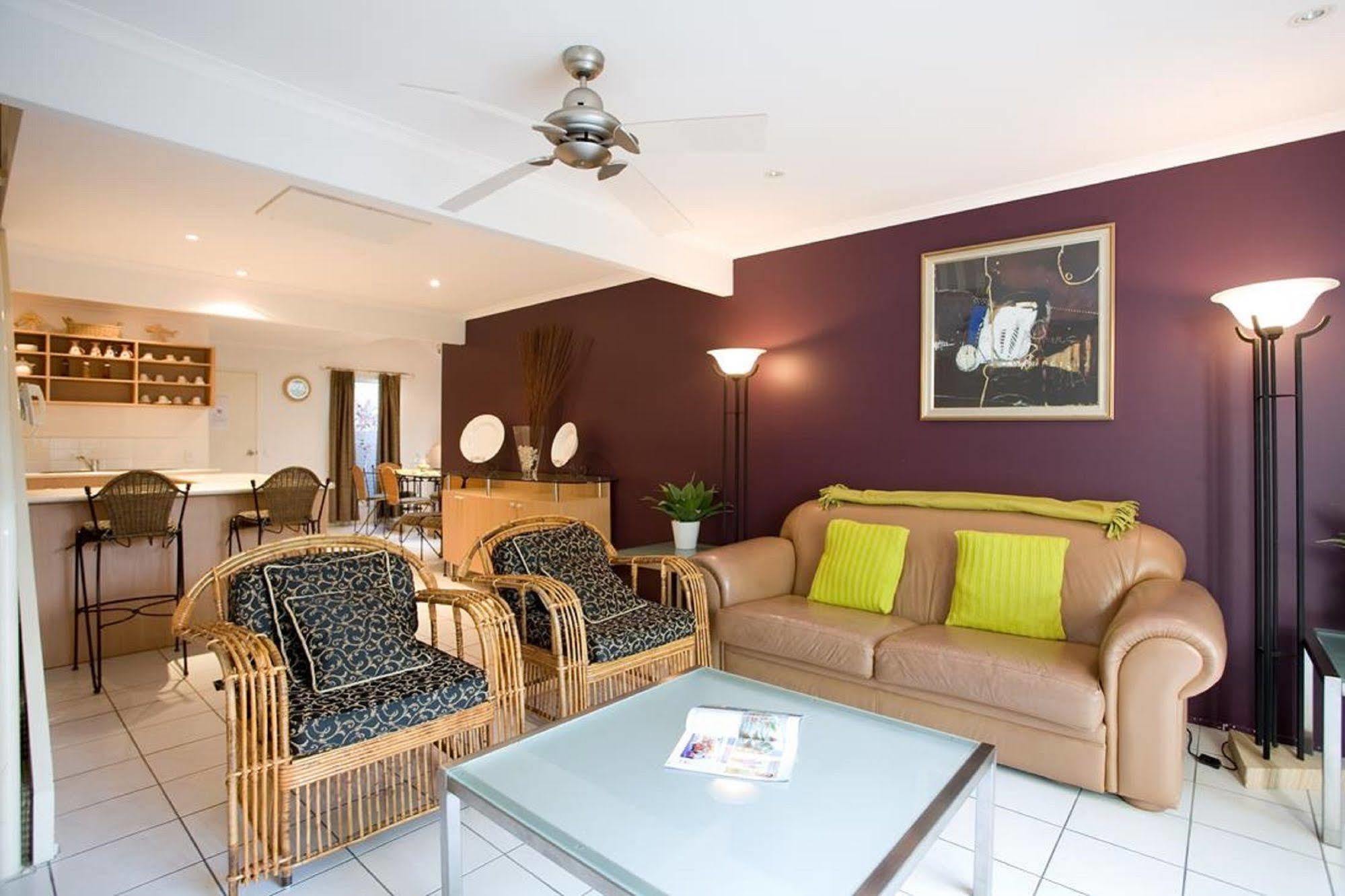 Skippers Cove Waterfront Resort Noosaville Esterno foto